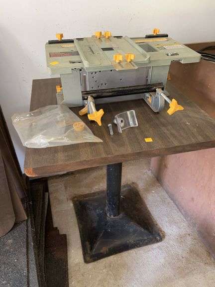 Craftsman Industrial Mortise and Tenon Fixture with Table (Not Attached)