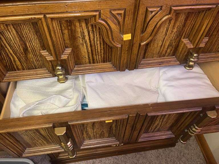 Contents of (2) Drawers