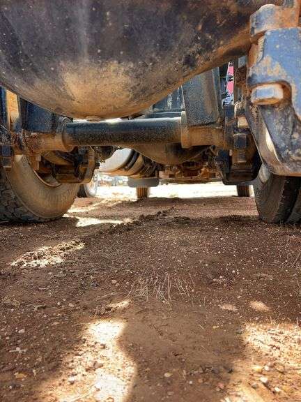 2012 Mack CHU613 showing 51,131 mi, 11,743 hrs - runs