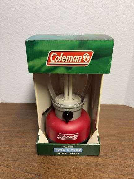 Coleman battery lantern