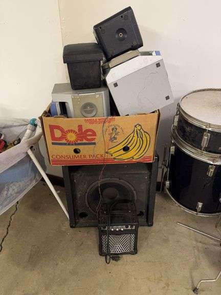 Stereo System and Speakers