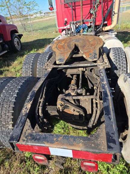 2012 Mack CHU613 showing 44,403 mi, 1,682 hrs- runs