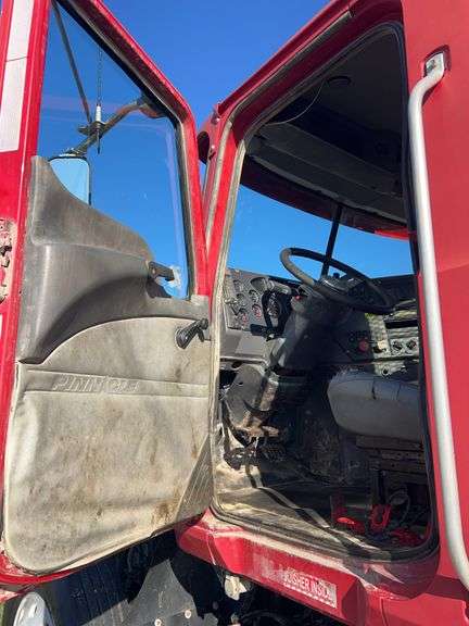 2012 Mack CHU613 showing 44,418 mi, 11,155 hrs- runs