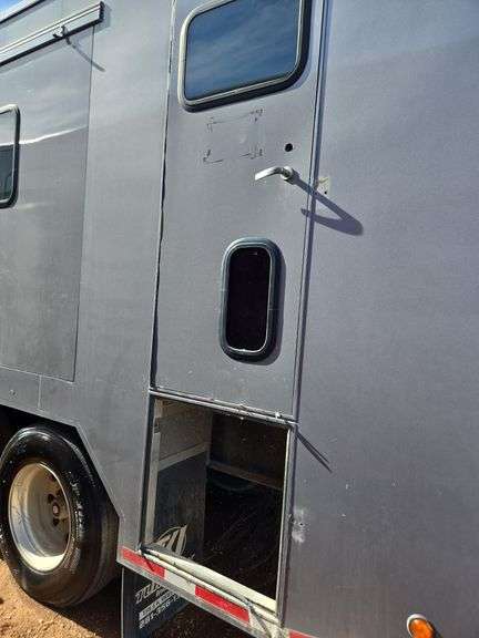 2018 Turnkey Industries 44ft Mobile Data Trailer