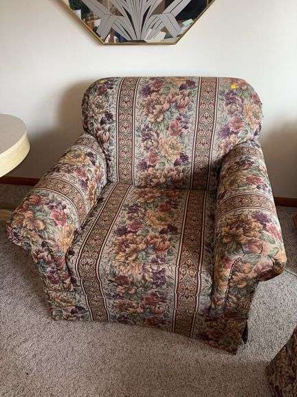 Craftsmaster Furniture Inc. Vintage Floral Armchair