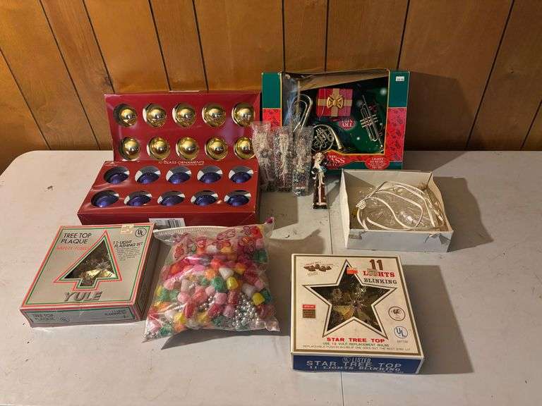 Large lot of Christmas decorations