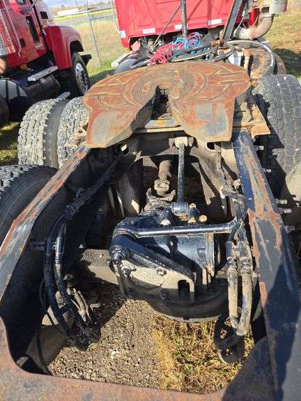 2008 Mack CHU613 showing 50,530 mi, 12,375 hrs- runs