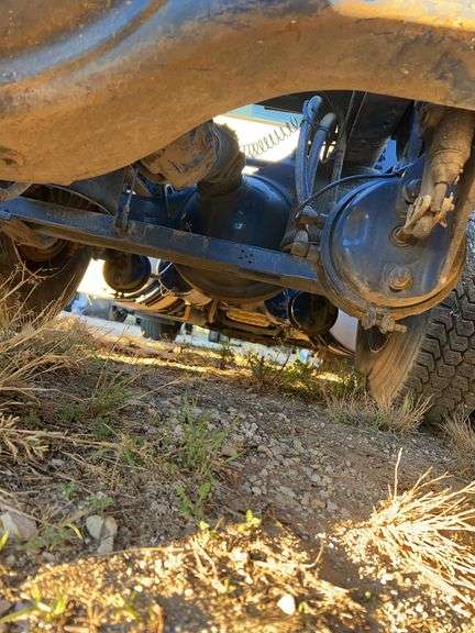 2014 Mack CXU613 showing 665,241, 14,352 hrs- runs