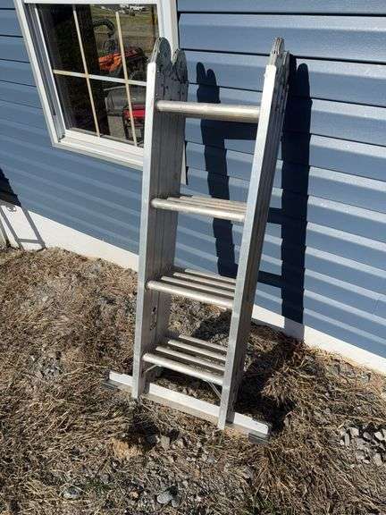 Aluminum folding extension Ladder
