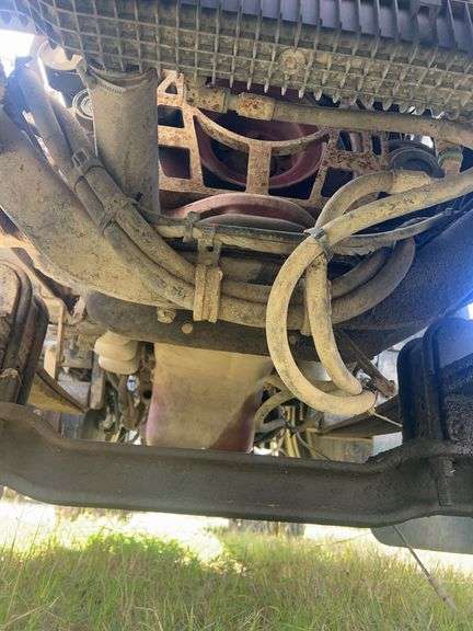 2008 Mack CHU613 showing 58,778 mi, 14,600 hrs - runs