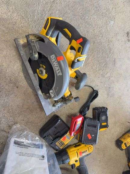 Dewalt circular saw and drill batteries, and charger