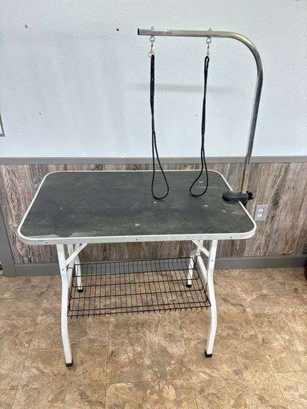 Dog Grooming Table 36"W 24"D 32"H