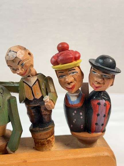 Vintage Hand-Carved Italian “Corkscrew Men” Moving Bottle Stopper Display – 6 Pc Automata Set