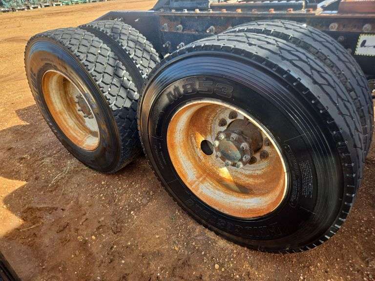 2012 Mack CHU613 showing 51,131 mi, 11,743 hrs - runs