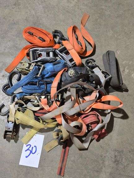 LOT OF 10-1" RACHET STRAPS