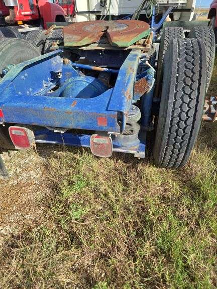 2014 Mack CHU613 showing 498,610 mi, 11,275 hrs - runs