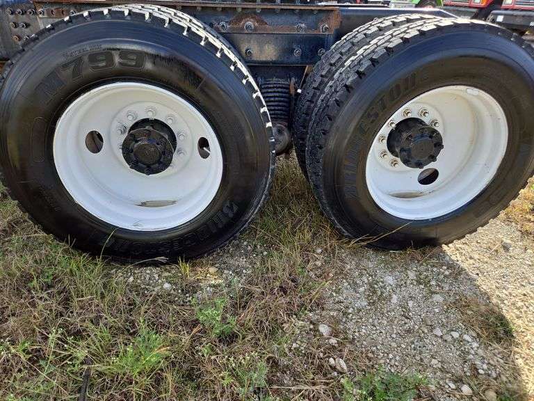 2008 Mack CHU613 showing 58,778 mi, 14,600 hrs - runs