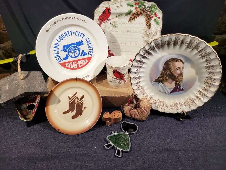 ASHLAND PLATE, BIRD HOUSE DECOR & STAINED GLASS