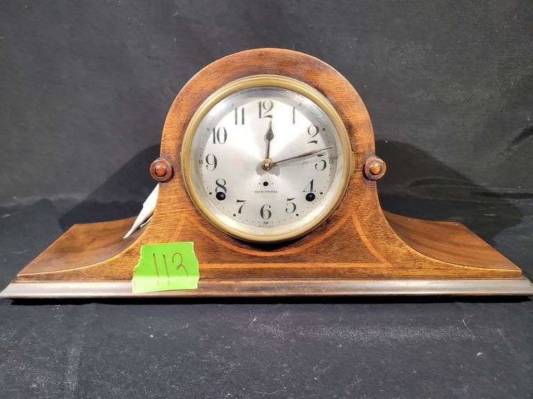 SETH THOMAS MANTLE CLOCK WITH KEY & PENDULUM
