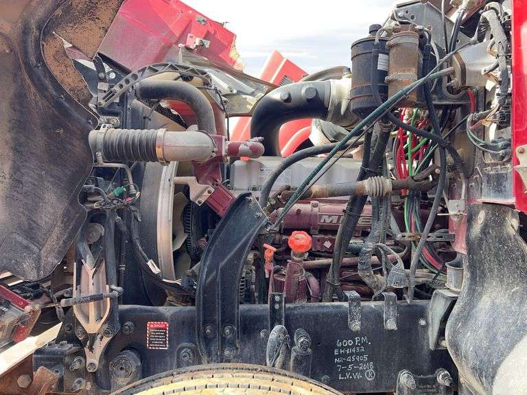 2012 Mack CHU613 showing 51,131 mi, 11,743 hrs - runs