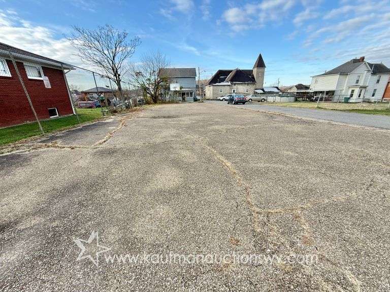 Additional North View Parking Lot