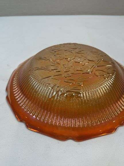 JEANETTE GLASS IRIS HERRINGBONE IRIDESCENT BOWL