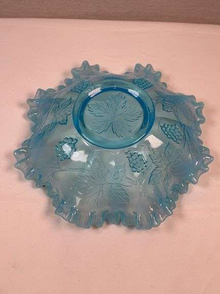 FENTON GRAPE AND LEAF BLUE BOWL