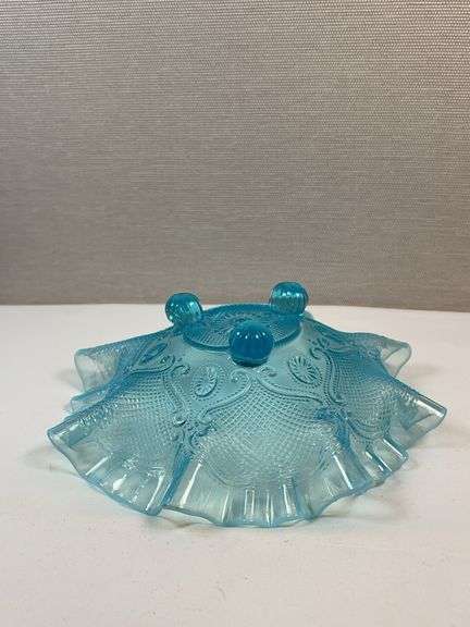 NORTHWOOD BLUE OPAL TRI-FOOT CANDY DISH