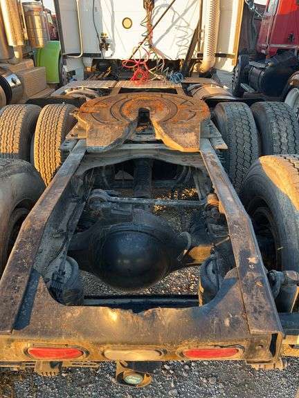 2012 Mack CXU613 showing 719,588 mi, hrs unknown- doesn't run