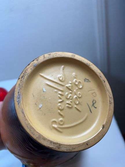 Roseville 8" Handled Freesia Vase in Tangerine - 196-8.