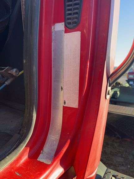 2003 Sterling 125,775 mi, hrs unknown- doesn't run