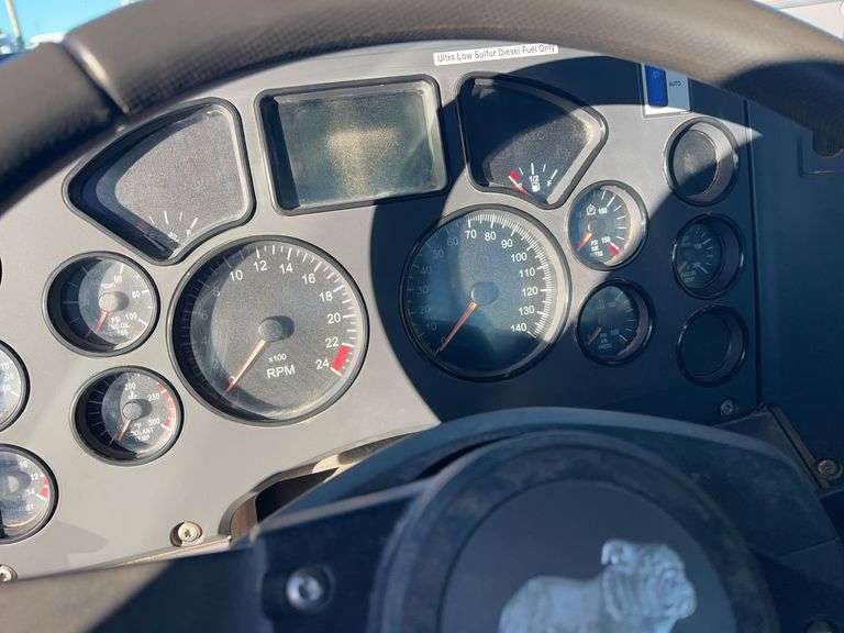 2013 Mack CHU613 showing 11,159 mi, 3,727 hrs- runs