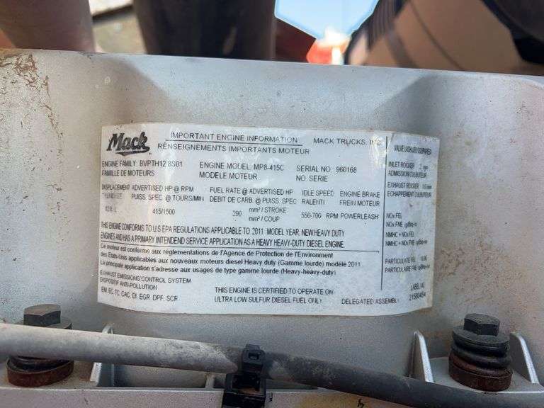 2012 Mack CHU613 showing 30,190 mi, 11,155 hrs- runs