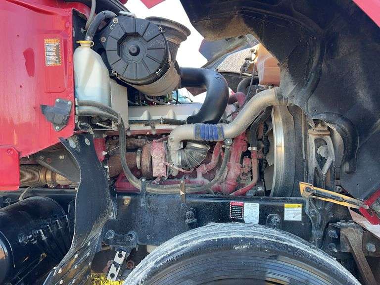 2013 Mack CHU613 showing 11,159 mi, 3,727 hrs- runs