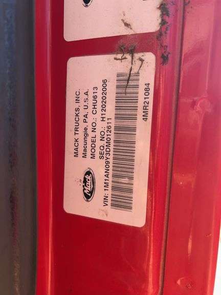 2013 Mack CHU613 miles & hrs unknown- doesn't run