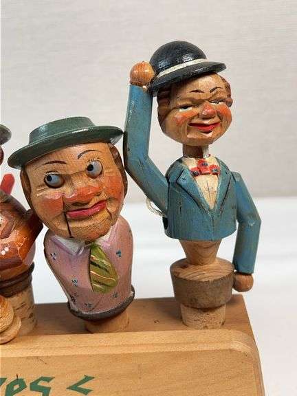 Vintage Hand-Carved Italian “Corkscrew Men” Moving Bottle Stopper Display – 6 Pc Automata Set