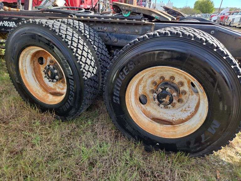 2008 Mack CHU613 showing 63,696 mi, 14,524 hrs - doesn't run