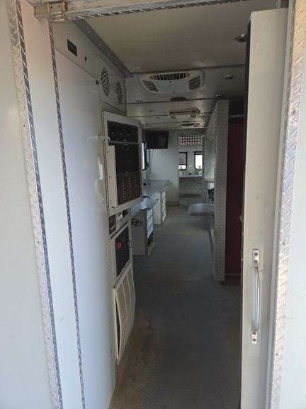 2014 Turnkey Industries 44ft Mobile Data Trailer