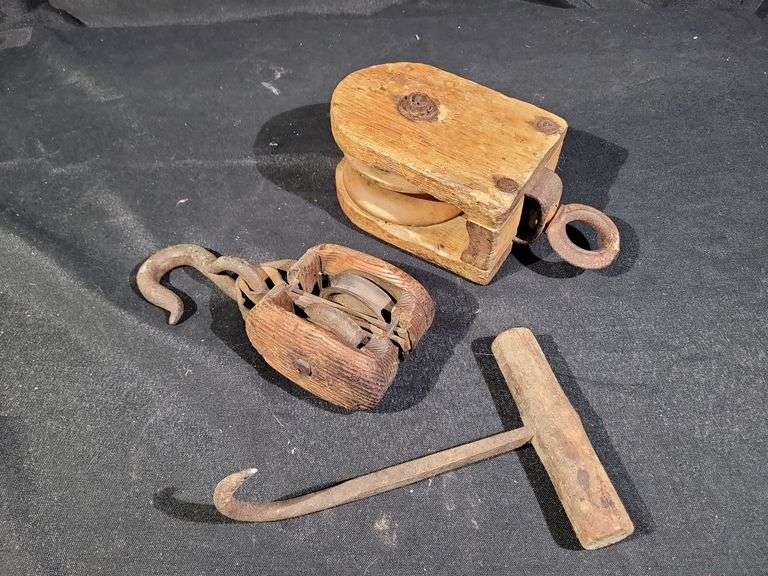 EARLY PULLEYS & HAY FORK