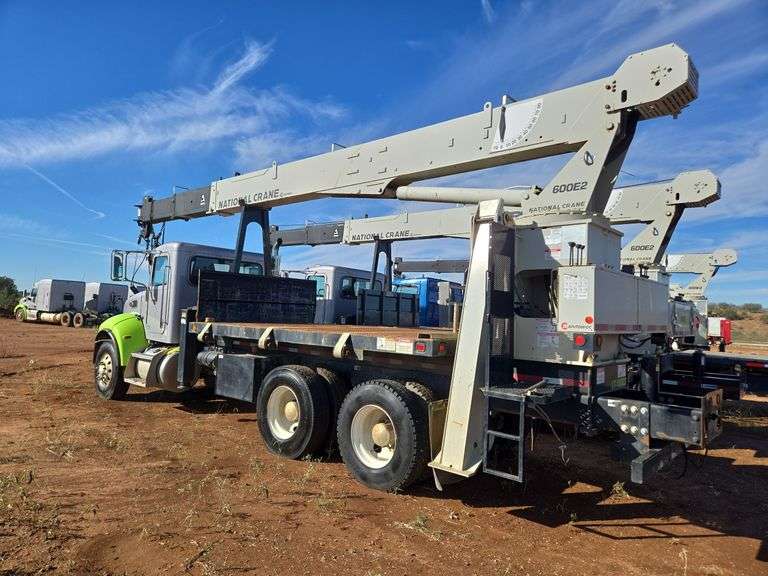 2018 Peterbilt PB348 showing 43,073 mi, 6,155 hrs - runs