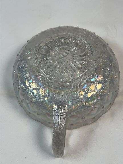 Imperial Iridescent “Diamond Quilted” Handled Nappy