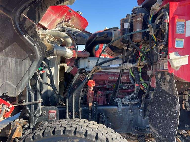 2008 Mack CHU13 miles & hrs unknown- doesn't run