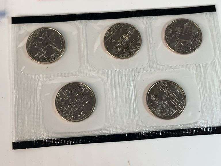 2000 and 2001 Denver and Philadelphia Mint Uncirculated Sets