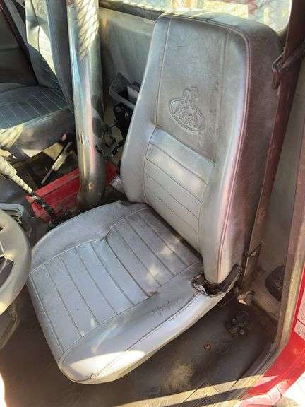 2013 Mack CHU613 miles & hrs unknown- doesn't run