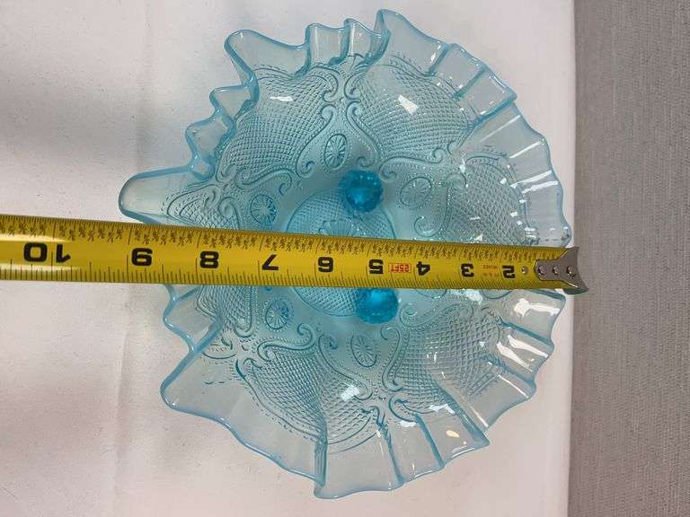 NORTHWOOD BLUE OPAL TRI-FOOT CANDY DISH