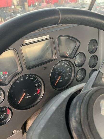 2008 Mack CHU613 showing 54,769 mi, 6,209 hrs- doesn't run