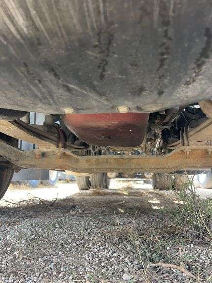 2012 Mack CXU613 showing 223,803 mi, 9,120 hrs - runs