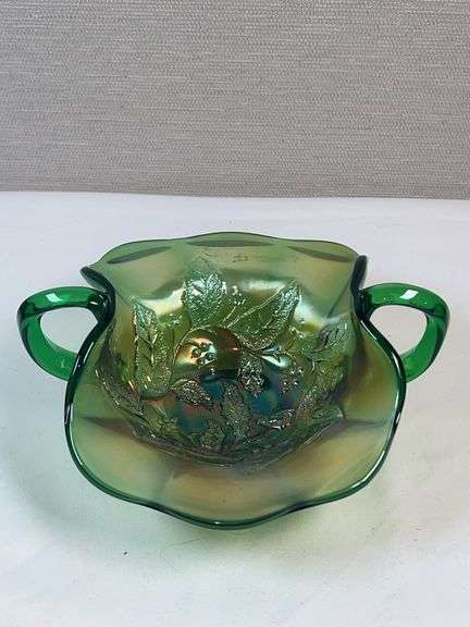 MILLERSBURG HOLLY PATTERN BOWL