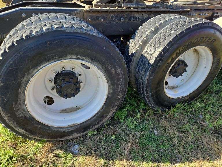 2012 Mack CHU613 showing 44,403 mi, 1,682 hrs- runs