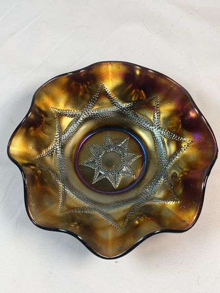 Dugan Amethyst Ski Star Pattern Carnival Glass Bowl
